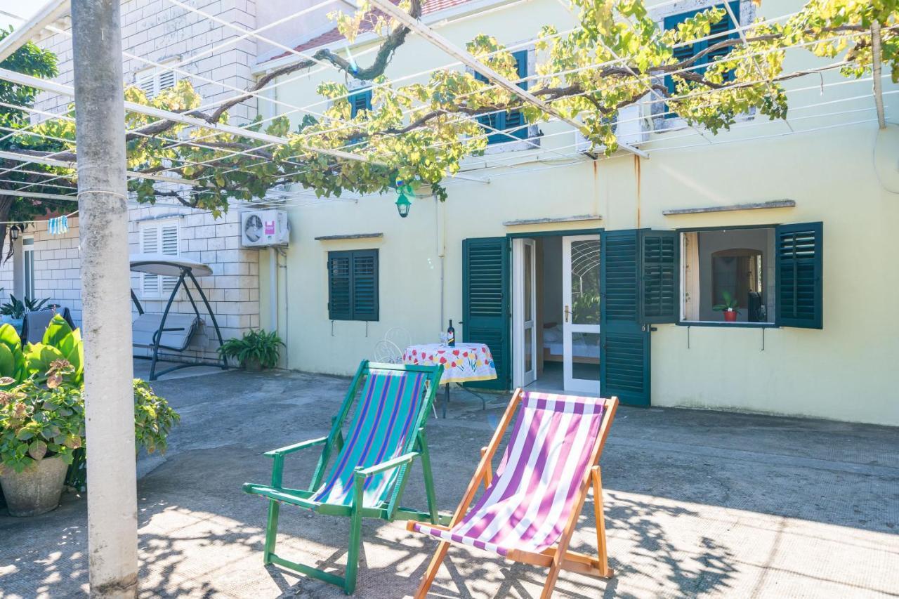 זאטון Apartments Lidija מראה חיצוני תמונה